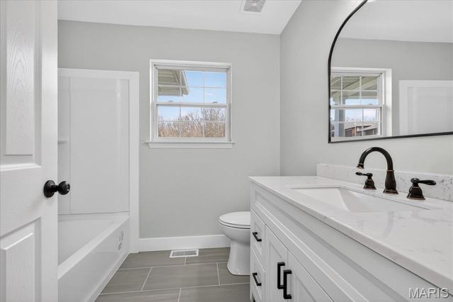 254 Highway M, Villa Ridge, MO 63089