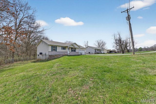 254 Highway M, Villa Ridge, MO 63089