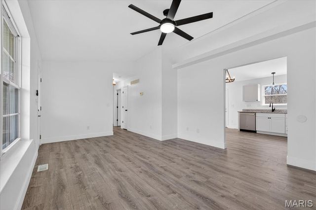 254 Highway M, Villa Ridge, MO 63089