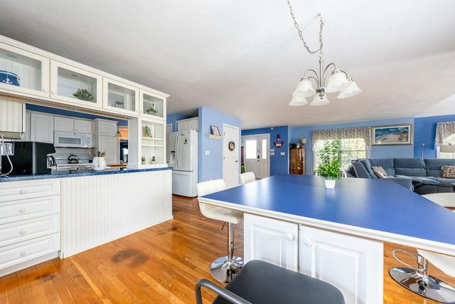 16 Weather Deck Road, Bourne, MA 02532