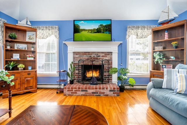 16 Weather Deck Road, Bourne, MA 02532