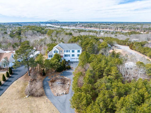16 Weather Deck Road, Bourne, MA 02532