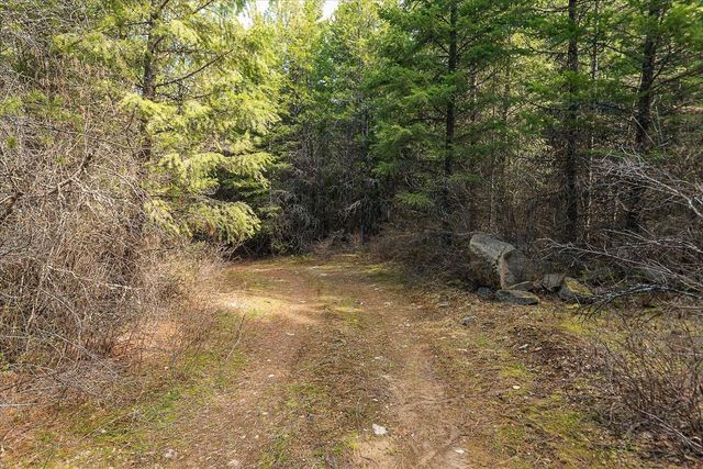 963 Thompson Rd, Elk, WA 99009