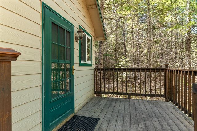 963 Thompson Rd, Elk, WA 99009