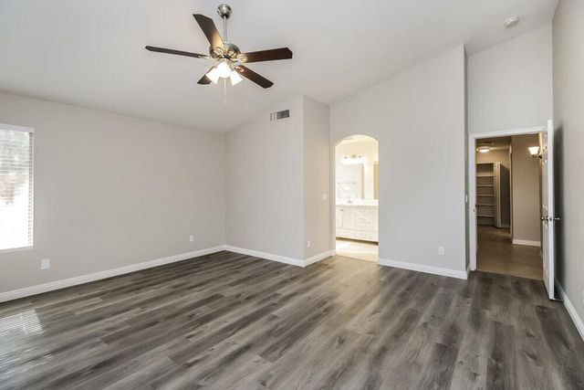 1233 S Colonial Drive, Gilbert, AZ 85296