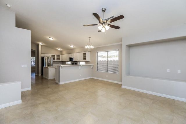 1233 S Colonial Drive, Gilbert, AZ 85296