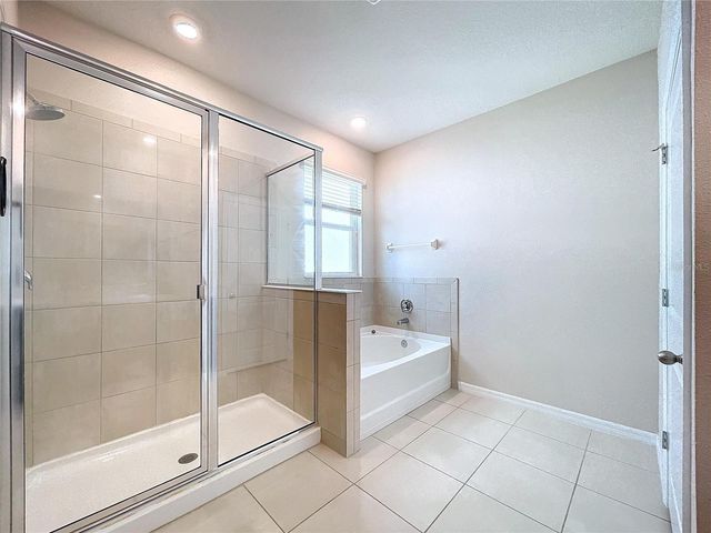 8341 BOWER BASS CIRCLE, Wesley Chapel, FL 33545