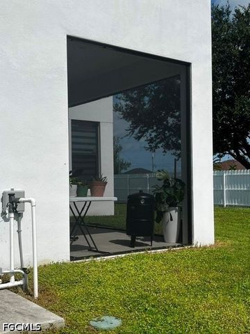 2001 NW Embers TER, Cape Coral, FL 33993