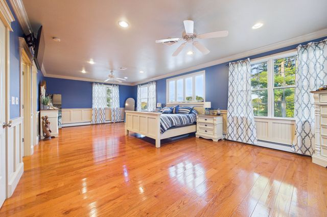 1485 N Hixville Rd, Dartmouth, MA 02747