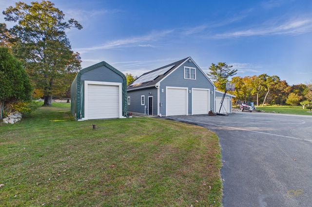 1485 N Hixville Rd, Dartmouth, MA 02747