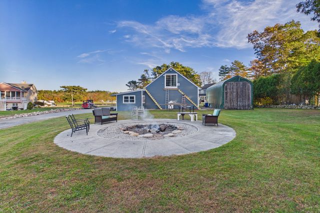 1485 N Hixville Rd, Dartmouth, MA 02747