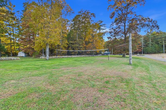 1485 N Hixville Rd, Dartmouth, MA 02747