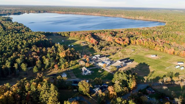 1485 N Hixville Rd, Dartmouth, MA 02747