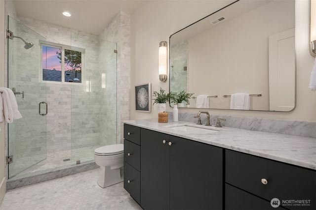 1027 McGilvra Boulevard E, Seattle, WA 98112