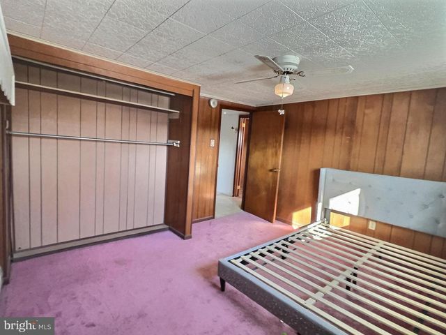 176 ROOSEVELT DR, Morea, PA 17948