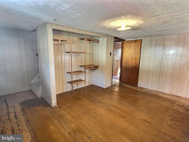 176 ROOSEVELT DR, Morea, PA 17948