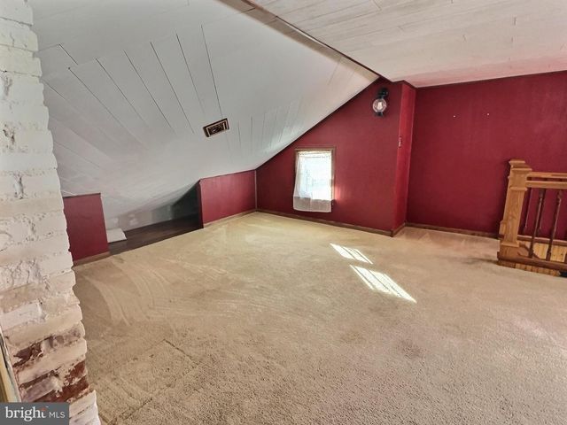 176 ROOSEVELT DR, Morea, PA 17948