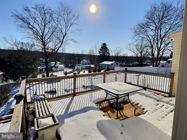 176 ROOSEVELT DR, Morea, PA 17948