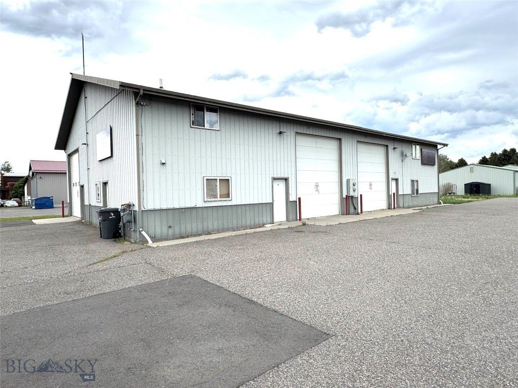 75 Spanish Peak Drive, Bozeman, MT 59718