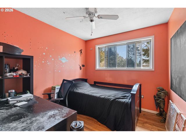 2419 Ne 59TH St, Vancouver, WA 98663