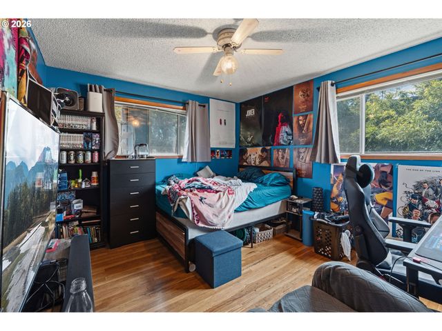 2419 Ne 59TH St, Vancouver, WA 98663