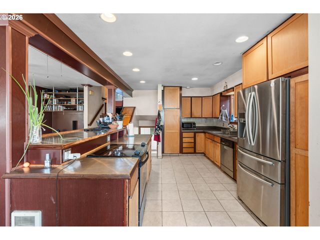 2419 Ne 59TH St, Vancouver, WA 98663