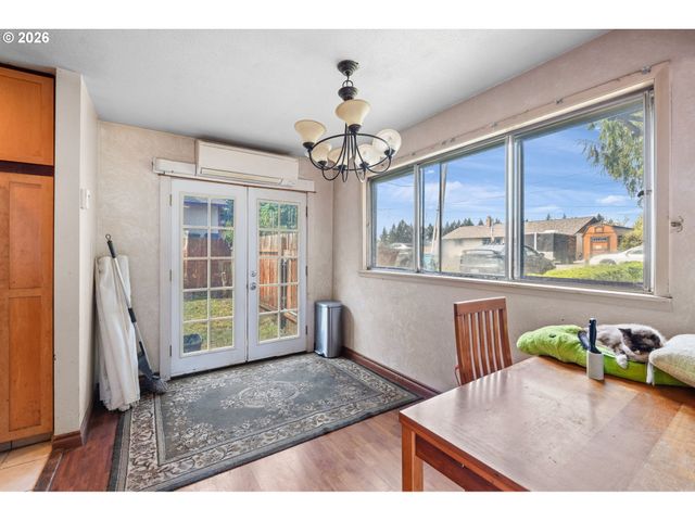 2419 Ne 59TH St, Vancouver, WA 98663