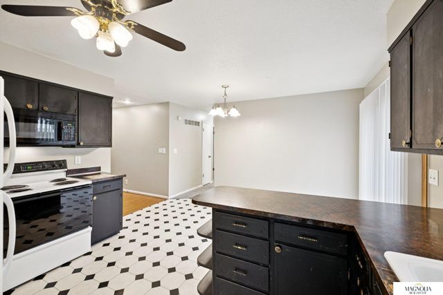 6338 Hartley Street, Lincoln, NE 68507