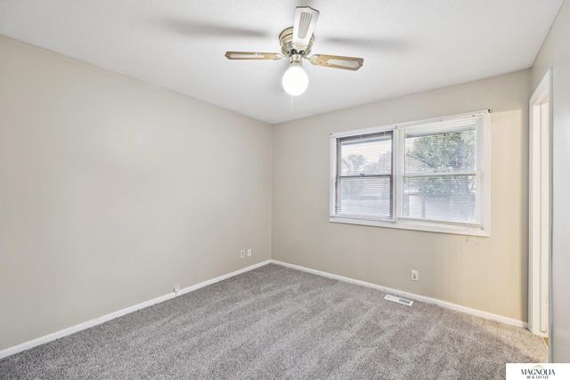 6338 Hartley Street, Lincoln, NE 68507