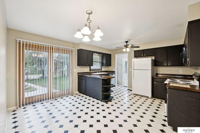 6338 Hartley Street, Lincoln, NE 68507