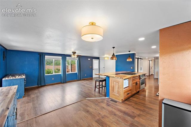 958 Midland Avenue, Manitou Springs, CO 80829