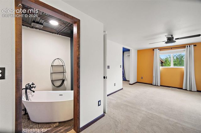 958 Midland Avenue, Manitou Springs, CO 80829