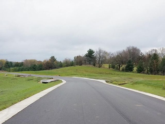 L10 Karolina Way, Sun Prairie, WI 53590