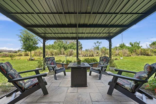 5240 Imagination Drive, Fort Pierce, FL 34947