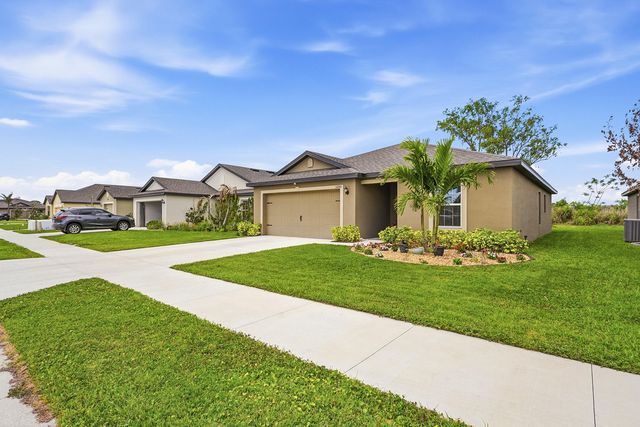 5240 Imagination Drive, Fort Pierce, FL 34947
