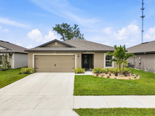 5240 Imagination Drive, Fort Pierce, FL 34947