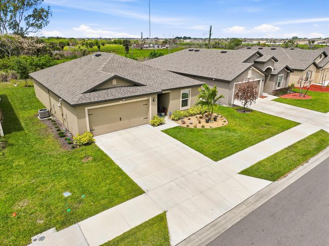 5240 Imagination Drive, Fort Pierce, FL 34947