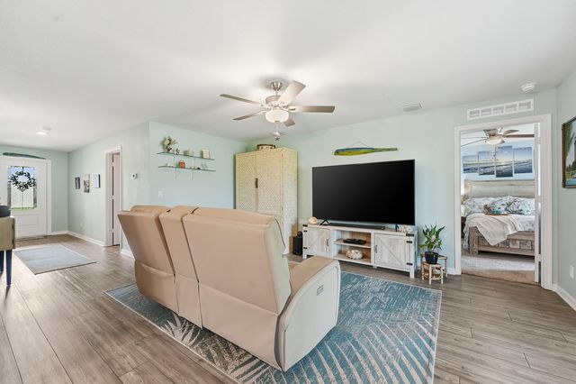 5240 Imagination Drive, Fort Pierce, FL 34947