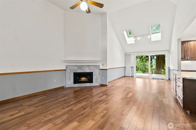 25242 Lake Wilderness Country Club Drive SE, Maple Valley, WA 98038