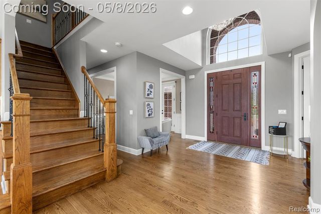 8439 Boulder Shores Drive, South Lyon, MI 48178