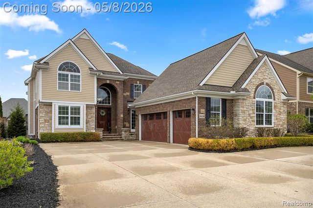 8439 Boulder Shores Drive, South Lyon, MI 48178