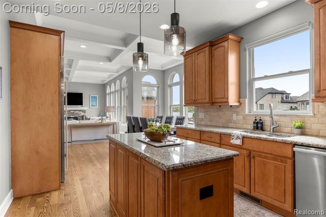 8439 Boulder Shores Drive, South Lyon, MI 48178
