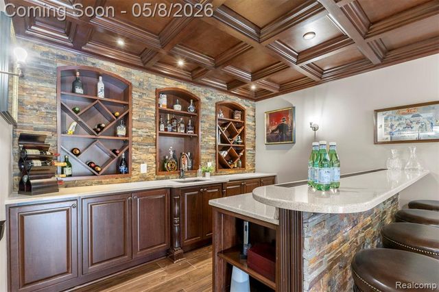 8439 Boulder Shores Drive, South Lyon, MI 48178