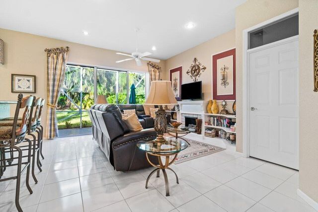 7940 Rockford Road, Boynton Beach, FL 33472