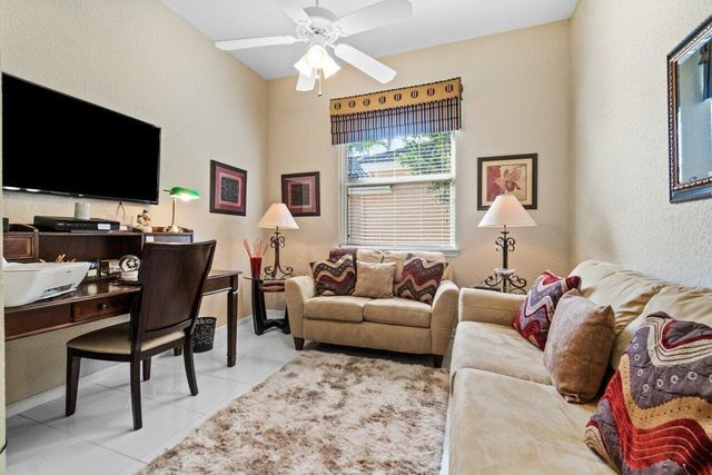 7940 Rockford Road, Boynton Beach, FL 33472