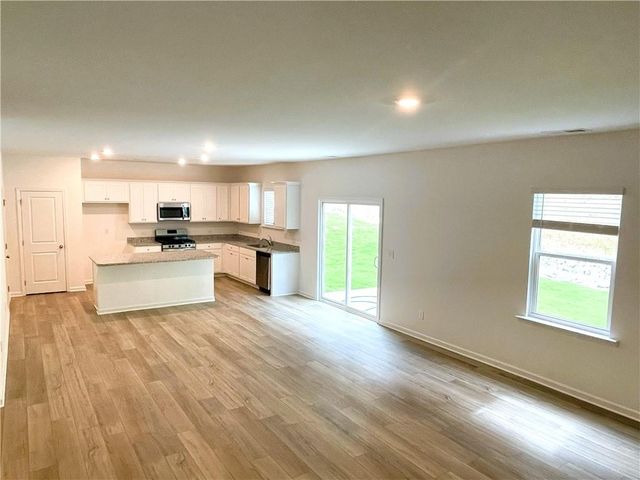 290 Rivulet Drive, Dallas, GA 30132