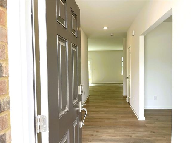 290 Rivulet Drive, Dallas, GA 30132