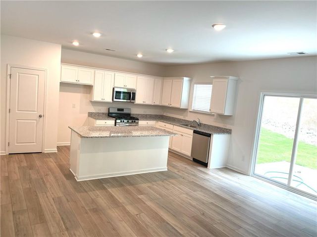 290 Rivulet Drive, Dallas, GA 30132