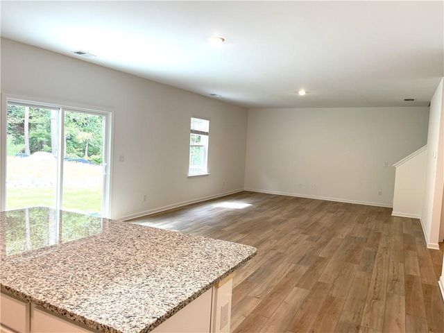 290 Rivulet Drive, Dallas, GA 30132