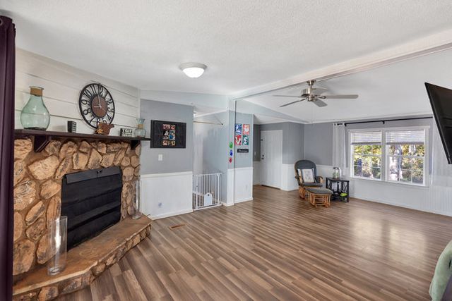 439 Oak Shores Road, Anderson, SC 29625